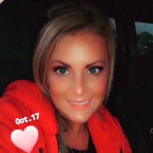 Meet your Posher, Erika